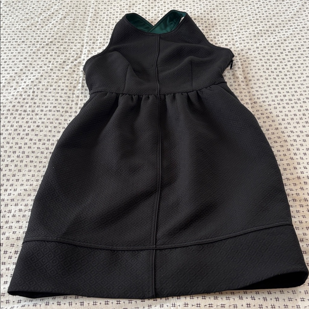 Maeve sleeveless dress with cross/cross back, black, textured, pockets, size 8